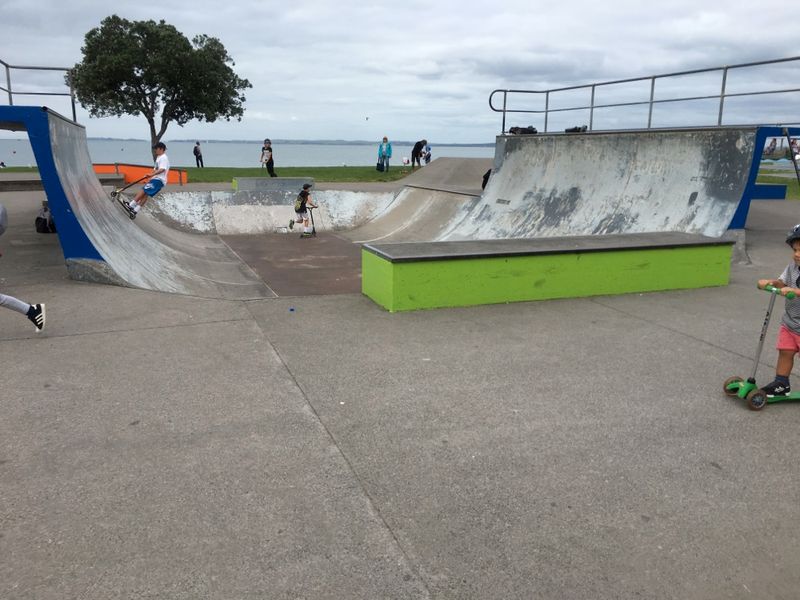 Browns Bay Skatepark 